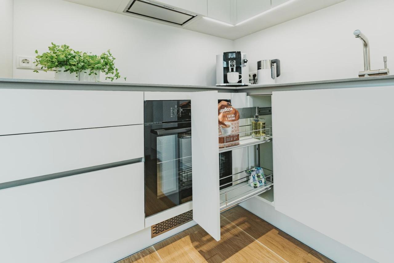 Oeoe Street Premium Apartment With Terrace Tartu Exterior foto